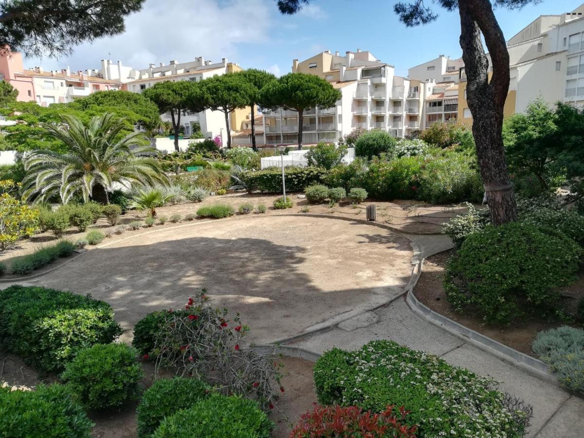 Studio Cabine Vue Port Avec Parking Prive, Piscine, Parc, Boulodrome アグド エクステリア 写真