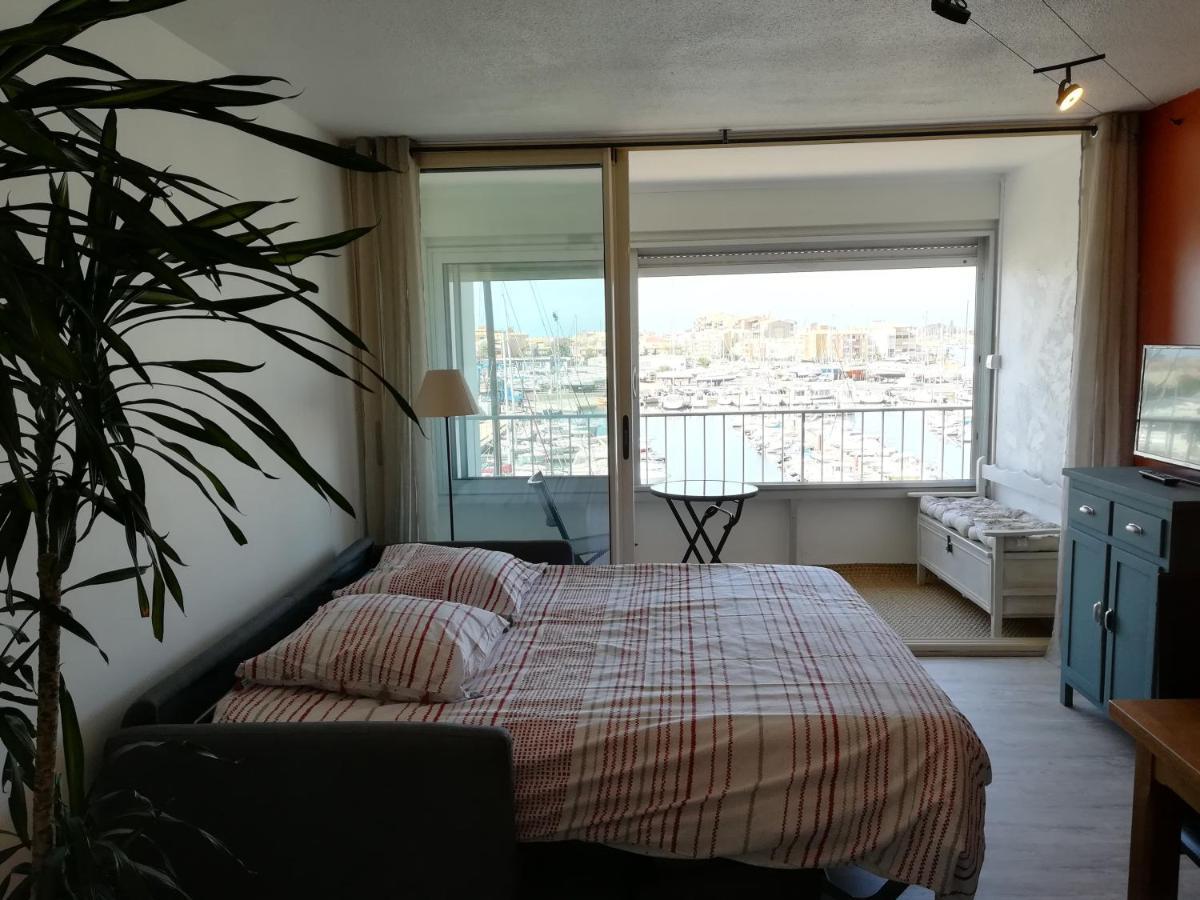 Studio Cabine Vue Port Avec Parking Prive, Piscine, Parc, Boulodrome アグド エクステリア 写真